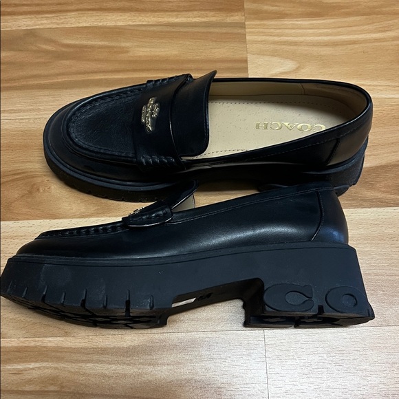 Coach Women's Leather platform Leather Slip-On Loafers 6.5 - Picture 5 of 11
